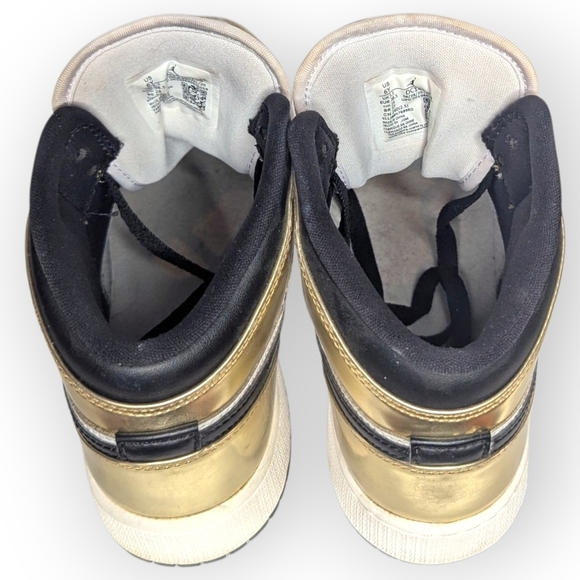 Nike Air Jordan 1  Sneakers Mid SE Metallic Gold GS DC1420-700 Size 6Y/US - Picture 8 of 12